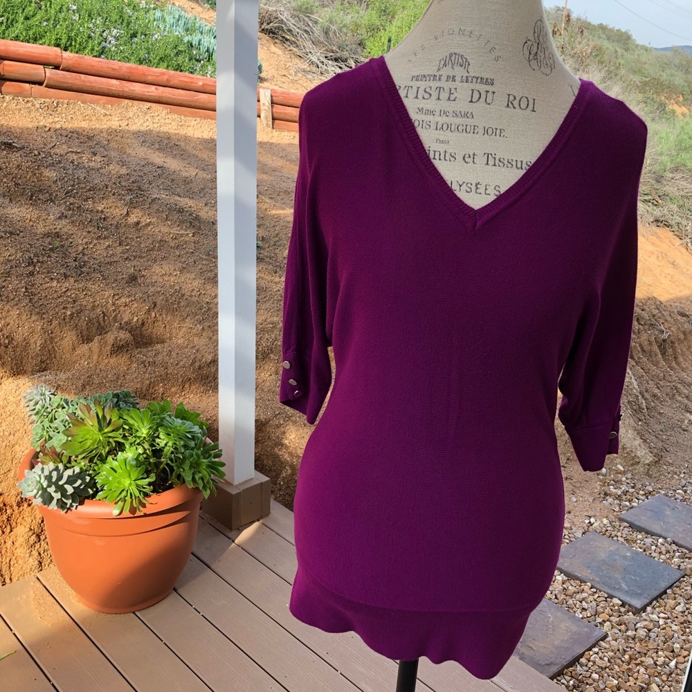 White House Black Market Purple Sweater S V-Neck